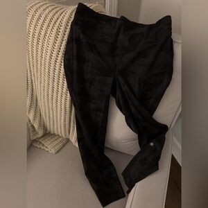 Lululemon Black Camouflage Leggings